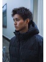 プラスヘアー(plus HAIR) 《出島》 スパイキーショート