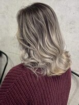 アポロ 横浜駅店(apollo) バレイヤージュ/シャドールーツ/ブリーチカラー/レイヤーカット