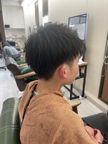 ビビ バイ マグ 岡谷店(bivi by Mag)&nbsp;ツーブロ×スッキリショート刈り上げアップバング