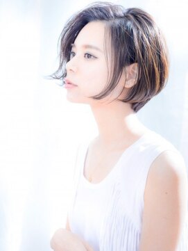 ネオリーブ クーロ(Neolive curro) 後頭部ふんわりな大人女性のための前下がりボブ♪似合わせカット