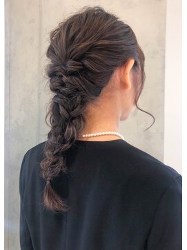エース(ACE:Re) 【ACE:Re】結婚式、二次会に 編み下ろしパーティヘアアレンジ