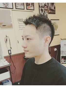 バーバーショップ ストライク(BARBER SHOP STRIKE) 爽やかショートスタイル
