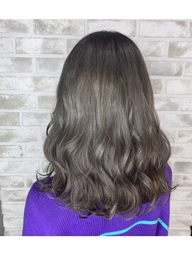 シシ 新宿(She 2.) ラベンダーグレー