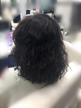 クレアトゥールウチノ(CREATEUR Uchino) キレイ髪パーマー髪質改善ー