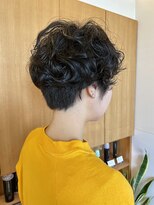 ヘアーウニール(Hair Unir) オトナキュートなボーイッシュカーリーヘアー