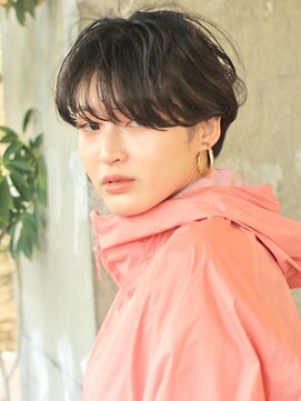 ロビー 表参道(ROBBY) ウェーブショート／前髪あり／表参道／30代40代50代