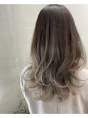 バレイヤージュ＋シルバーグレージュ