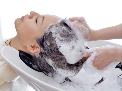 リアナ ヘアーアトリエ(LIANA Hair Atelier)の写真