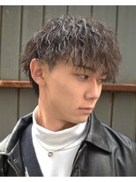 フリーク バーバーショップ 都島店(FREAK BARBER SHOP) ソフトツイスト ツーブロックマッシュ ツイストスパイラル