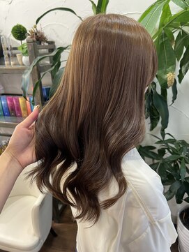 アン(Hair make un) ミルキーベージュ