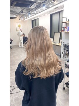 リゲル(rigel) ミルクティーベージュ×透明感