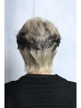 リップス 川崎(LIPPS) 毛流れセンターパート