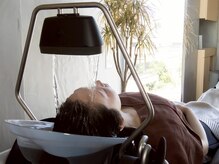 エレメンツ(ELEMENTS)の雰囲気（癒しのヘッドスパと「頭身浴」が人気☆髪質改善と癒しの時間が◎）