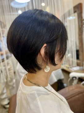 クオリア(QUALIA) 骨格補整×小顔見せ/品と色気が香る大人のショート/30代40代/柏