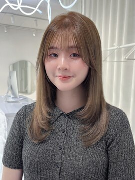 シーン(scene) 透明感艶モテ　ベージュカラー