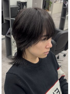 コンマ(,) 《前髪あり×黒髪ウルフ》ナチュラル色気スタイル