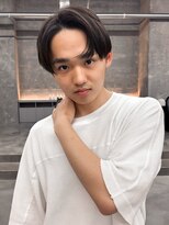 シカ(sica)&nbsp;メンズセンターパートナチュラルヘア
