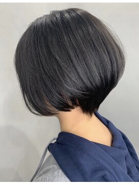 シャムオーツー 国分寺(CHAM:O2) 小顔丸みショートボブ　大澤龍平