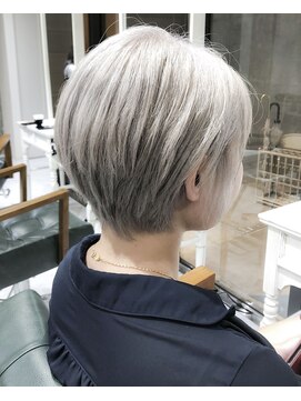 デイズ(days) 【DAYS 中村清彦】 　オトナ・ナチュラルショートボブ