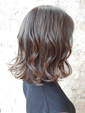 ウノプリール 京橋店(uno pulir) ルーズウェーブワンレングス