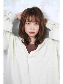 シェルベアー(Shell Bear) 【shellbear 銀座】大人ナチュラル外ハネミディ