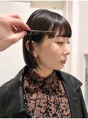 くすみブルーボブ　ぶつ切りボブ　ワイドバング