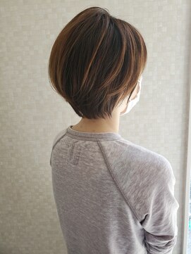 ロペ 本厚木(ROPE) 前下がりショートスタイル