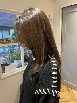 アンテシニヨン(Un the Shiniyon) 艶やかロング