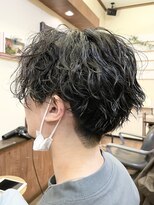 クオリア(Quaria)&nbsp;メンズ　ツイストスパイラル