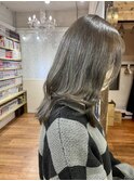 シークレットハイライトでつくるグレージュ