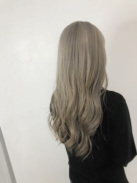 ルッソ チアロ(Lusso chiaro) 透明感カラー×グレージュ/30代40代50代