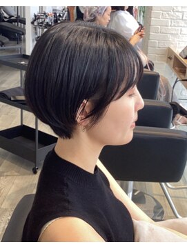 アーロン(aaron) お客様スタイル☆丸みショート
