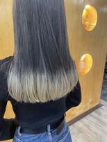 ヘアメイク 想倶楽部&nbsp;裾カラー