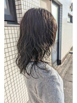 オンフリーク(on Fleek) ミディアムパーマ