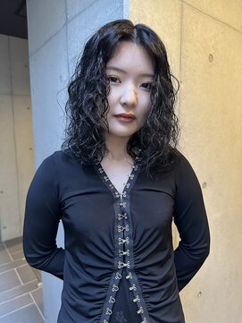 レオニード 表参道(LEONID) スパイラルパーマ