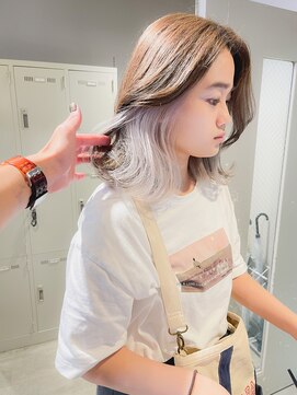 エイト 横浜店(EIGHT) ホワイトベージュ