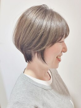 ヘアドレス ルチュラ(Hair dress LucuLa)の写真/上品な艶髪は女性を輝かせる…髪の芯までたっぷり潤いを閉じ込めたカラーで煌めく髪に導く…☆