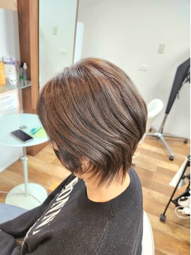 ジーウィズヘアー(G-with hair) ショートボブ+ハイライトカラー