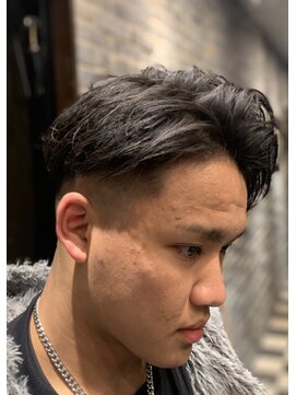 ミリオンバックス 御徒町店(Million Backs) 毛流れスタイル<理容室>[メンズ/眉毛/バーバー/御徒町]