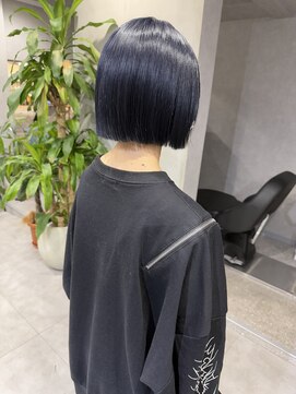 メイドバイスティーン(MADE BY STEEN) ボブ×ブルーブラック