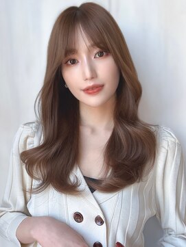 アフロート ルヴア(AFLOAT RUVUA) AFLOAT RUVUA【伊藤 潤】レイヤーカット/前髪カット