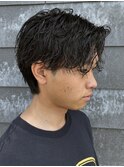 メンズセンターパートツイストスパイラルシャドウパーマ眉毛