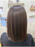 白髪ぼかしカラーでつくる透明感と艶髪