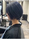 ショートボブ ショート ブルーカラー ブルーブラック 美髪 艶髪