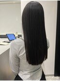 髪質改善トリートメントでサラツヤに