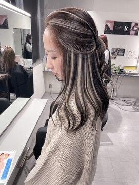 キング 心斎橋店(K!ng) ハイライトカラーミルクティーベージュレイヤーカット