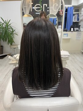 アルターシェリー(aL-ter che'rie) アッシュブラウンカラークラゲヘアー/小顔/ココアベージュ