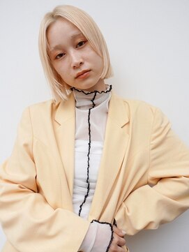 カナン(CANAAN) ブロンド　ミニボブ　抜きっぱなし