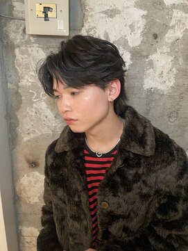 シータ(sheta) フェザーショート