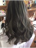 ダークグレーハイライト